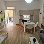 Living * Марина-ди-Скьявонеа